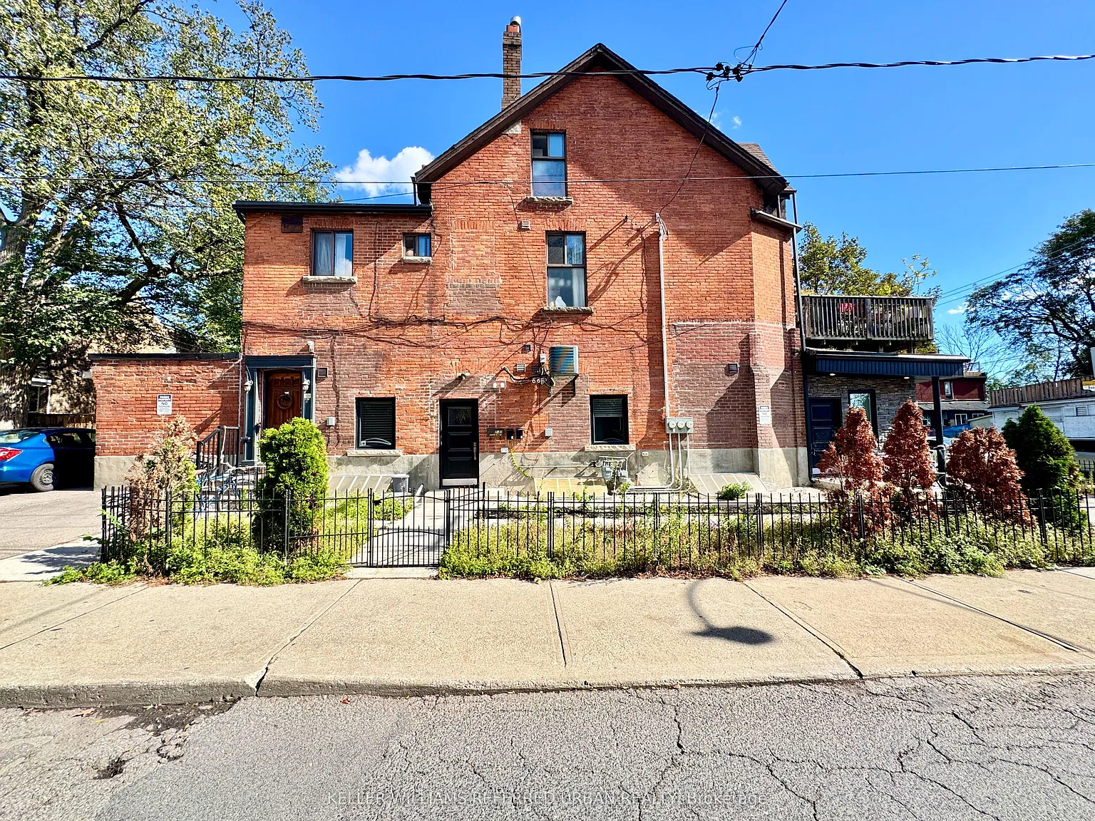 2 bed, $2,850 — Photo 2