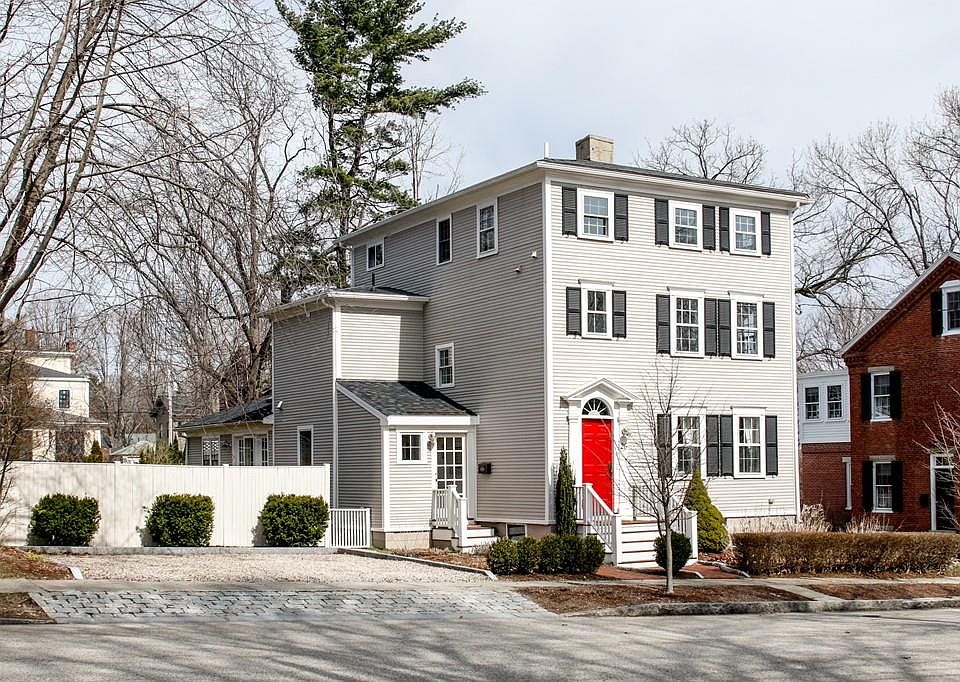1st image of 26 Broad St