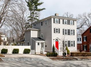 26 Broad St, Newburyport, MA 01950