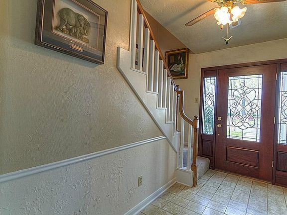 5th image of 14803 Elmont Dr