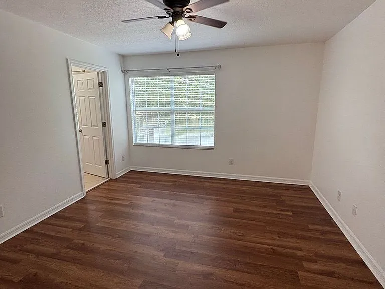 2875 Sunstone Dr — Photo 7