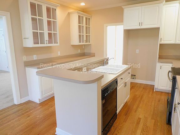 4th image of 4108 Still Brook Ln