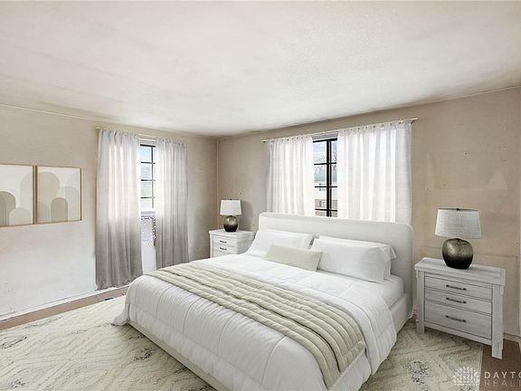 5th image of 6504 Menlo Way