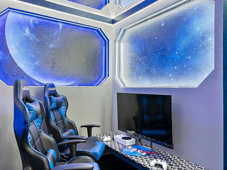 Building's Lounge