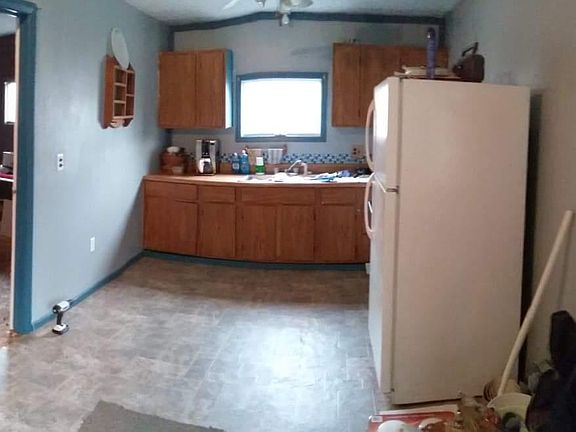 3rd image of 60 N Canal St APT 2
