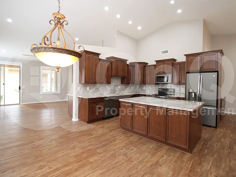 9634 E Rocky Lake Dr — Photo 8