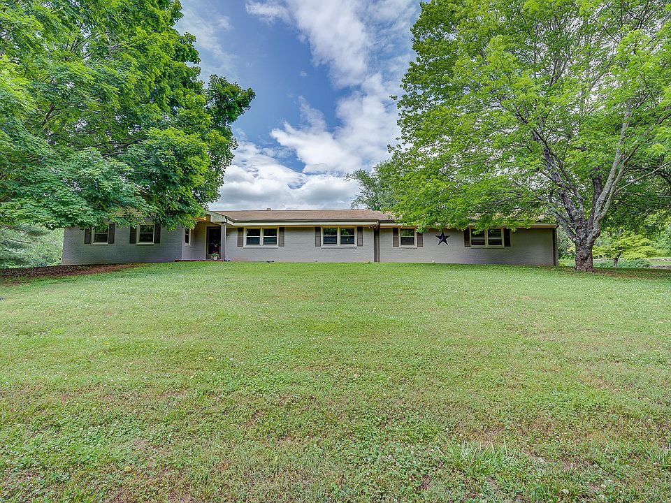 1st image of 1335 Carlos Dr