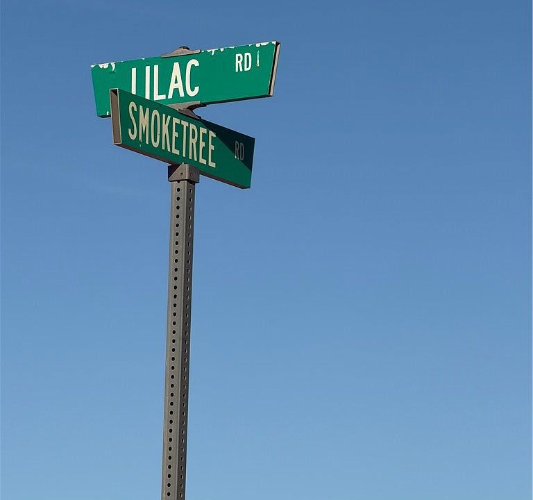 1st image of 1 Smoke Tree Rd