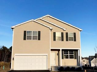 4 Dylan Blvd, Barnegat, NJ 08005