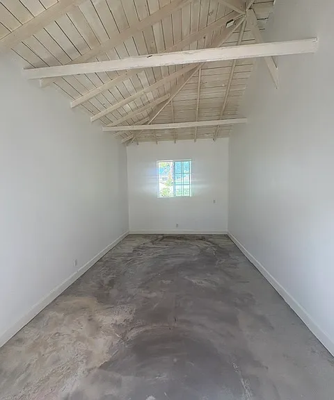 223 Lillian Pl — Photo 9