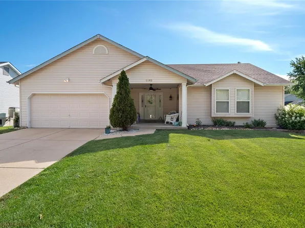 1182 Bellow Falls Dr, O'Fallon, MO 63368