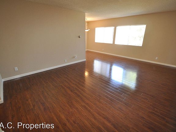 2nd image of 24411 Newhall Ave #216