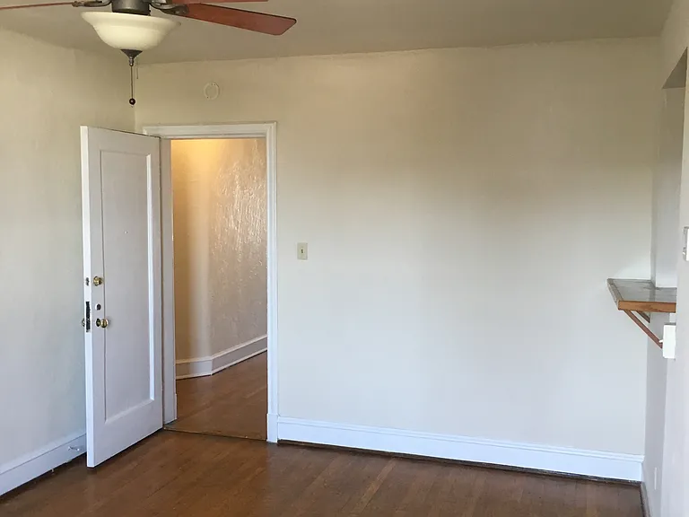 3426 W Grace St #11 — Photo 15