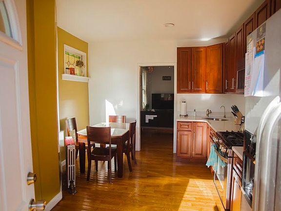 3rd image of 101-42 131st St
