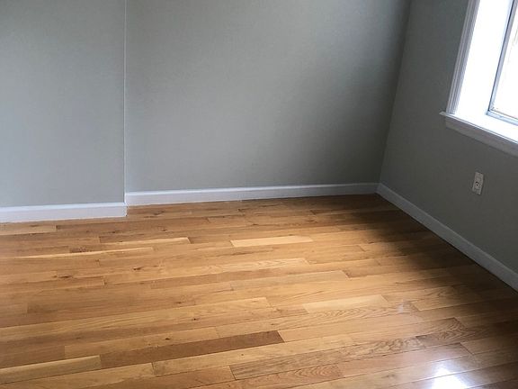 5th image of 400 W 128th St APT 35A