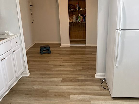 5th image of 432 S 2nd St #3