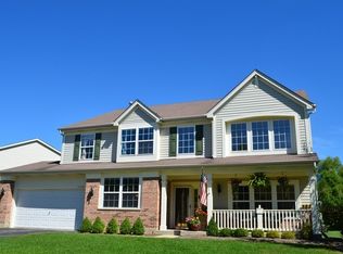 1158 Chesterfield Ln, Grayslake, IL