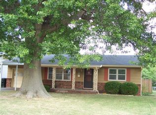 926 S Old Orchard Ave, Springfield, MO 65802
