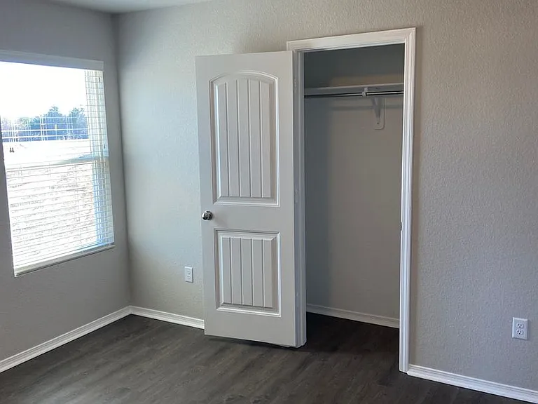 1760 Ryder St — Photo 13