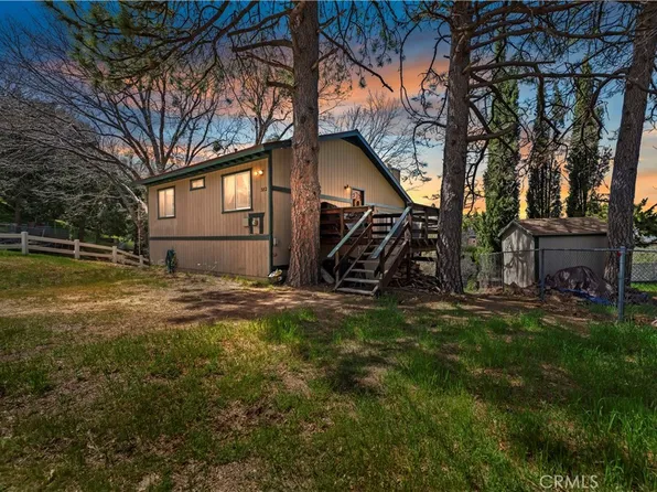 382 Davos Dr, Crestline, CA 92325