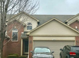 46904 Jewel Dr, Macomb, MI 48044