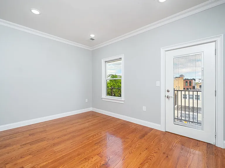 72 Charles St #2 — Photo 18