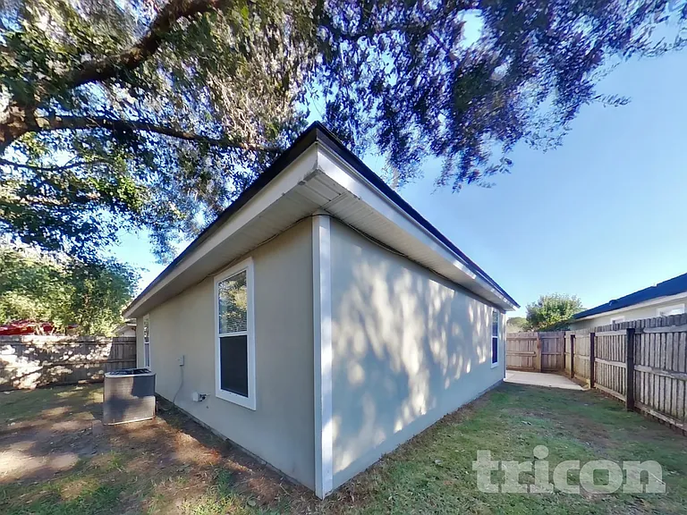 4196 Jillian Dr — Photo 17