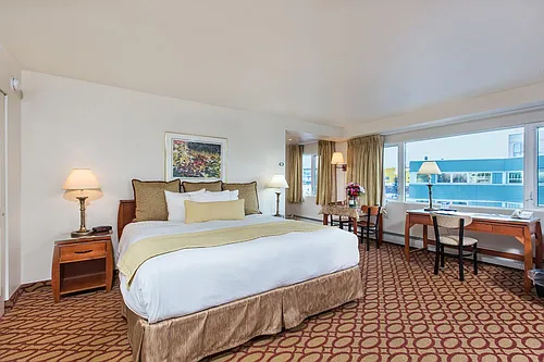 Floor plan Studio King Bed
