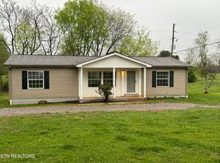 1256 Clendenen Rd, Maryville, TN 37801