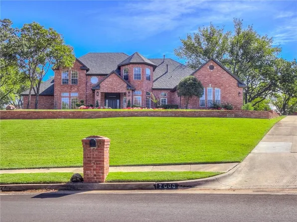 2600 Sweetbriar, Edmond, OK 73034
