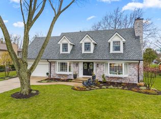 1908 Gladstone Dr, Wheaton, IL 60189