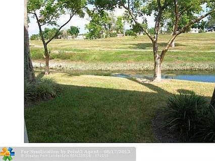 5th image of 9013 NW 38th Dr APT 204