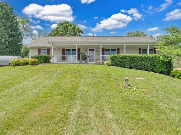 871 Texas Hollow Rd, Salem, VA 24153