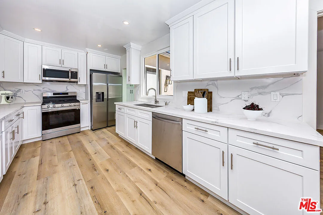 4 bed, 3.0 bath, 1700 sqft, $6,499 — Photo 1