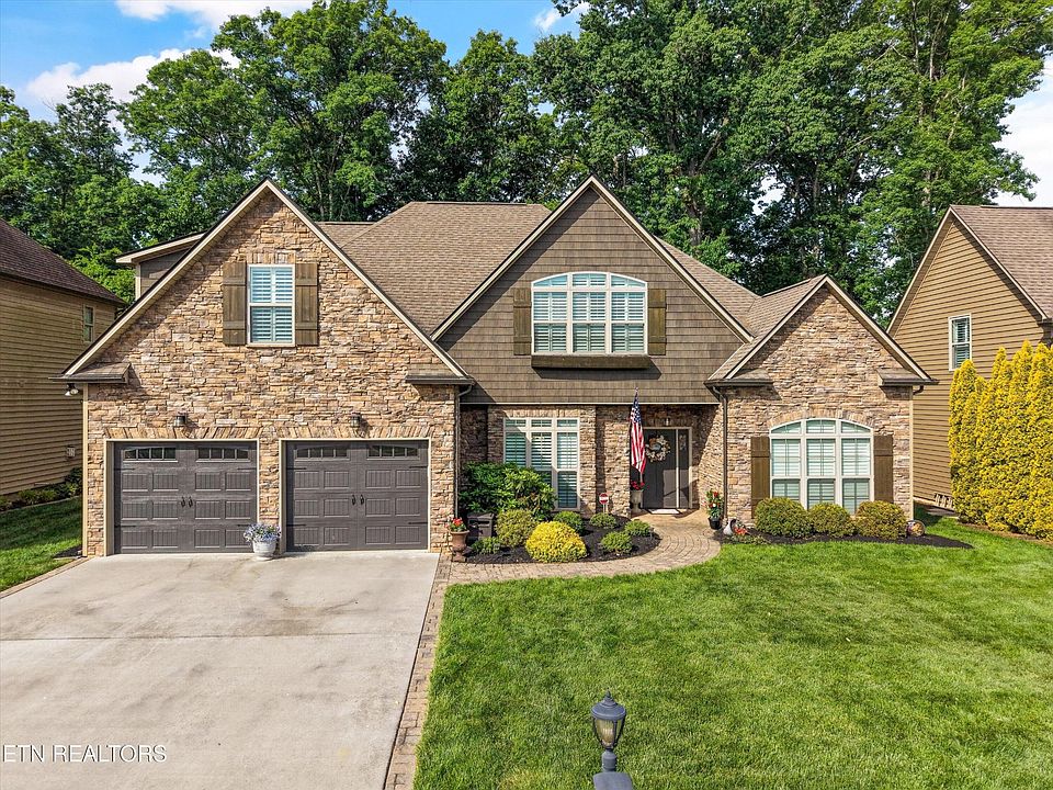 1st image of 1155 Front Royal Ln