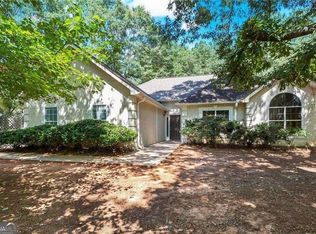 98 Royal Way, McDonough, GA 30252