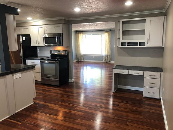 4th image of 8505 NE 10th St
