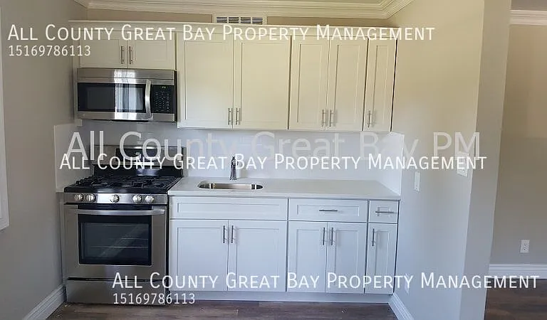60 Cedar Ct #1 — Photo 4