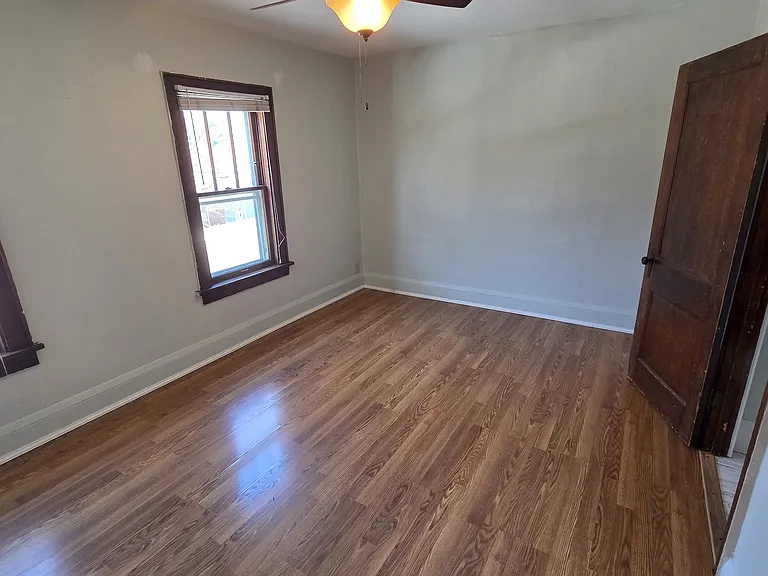 817 2nd Ave #2 — Photo 9