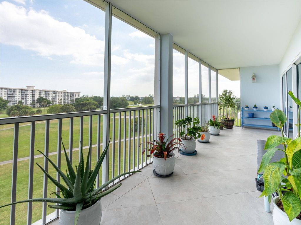 2850 N Palm Aire Drive #601, photo 7