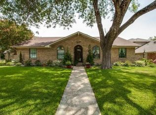 9330 Coral Cove Dr, Dallas, TX 75243