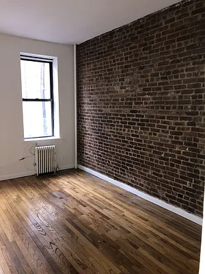 Rented by Sky Management | media 38