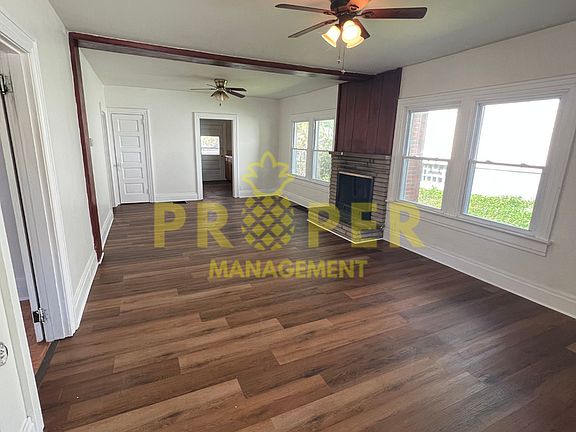 3rd image of 220 E Siebenthaler Ave