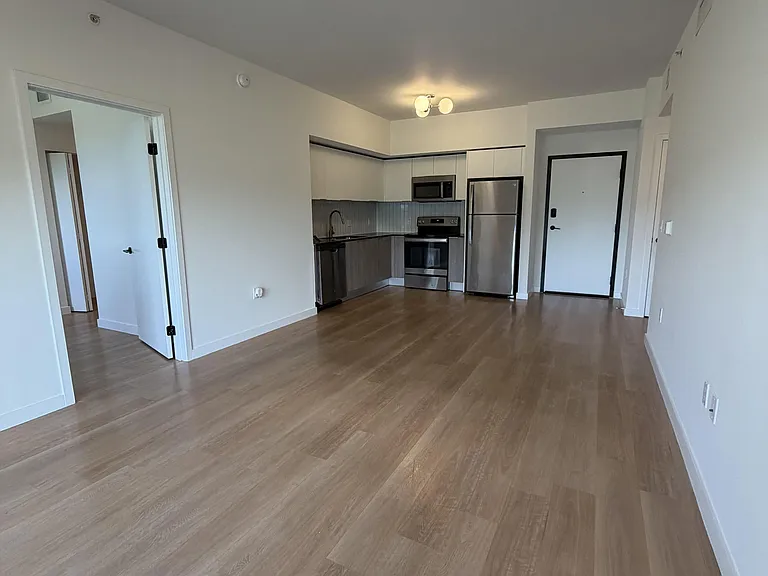 11620 Biscayne Blvd — Photo 10