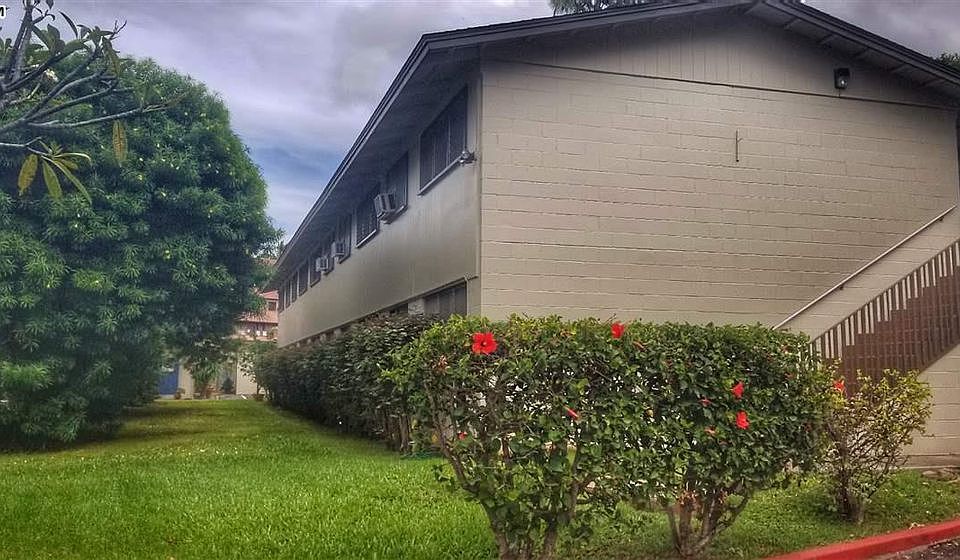 2nd image of 3666 Lower Honoapiilani Rd APT C9