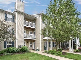 28340 Center Ridge Rd APT 102, Westlake, OH 44145