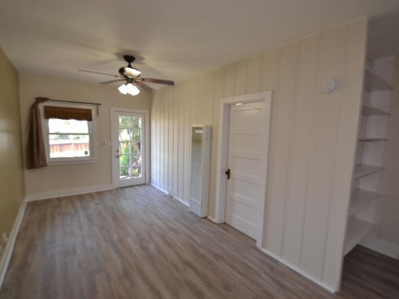 3rd image of 523 Bernard St APT A