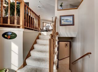 17616 Lorence Way, Eden Prairie, MN 55346