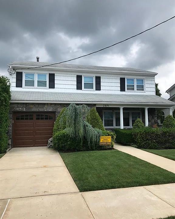 1st image of 289 Park St