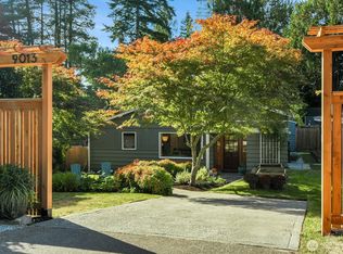 9013 25th Ave NE, Seattle, WA 98115